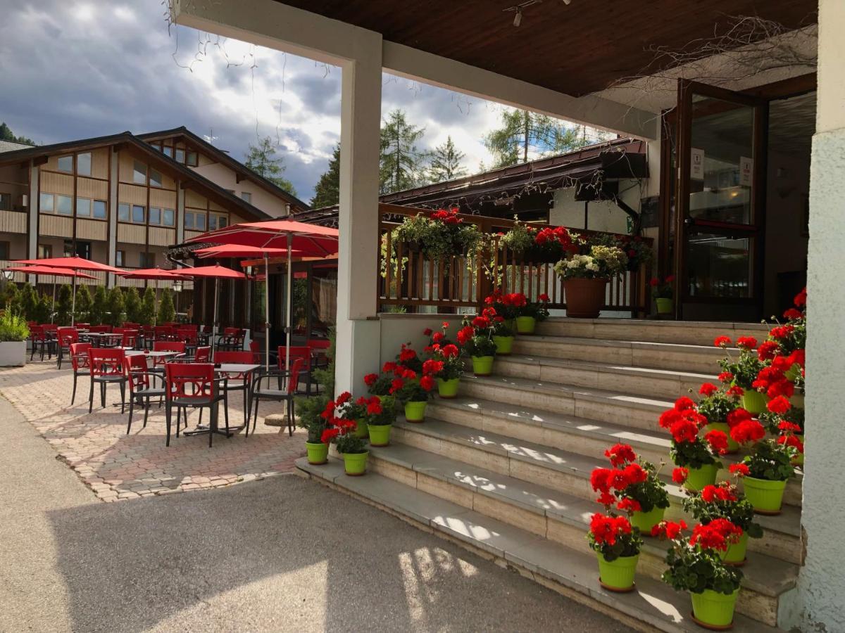 Hotel Kapriol Folgarida Eksteriør bilde