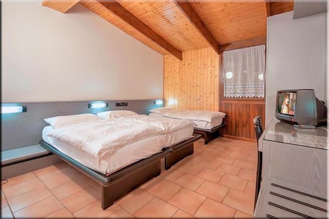 Hotel Kapriol Folgarida Eksteriør bilde